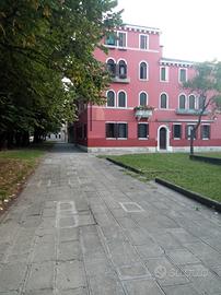 Appartamento tre camere e tre bagni zona Biennale