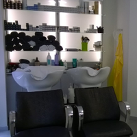 Lavatesta Parrucchieri