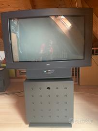 TV loewe Xelos 32 con mobile originale Padova