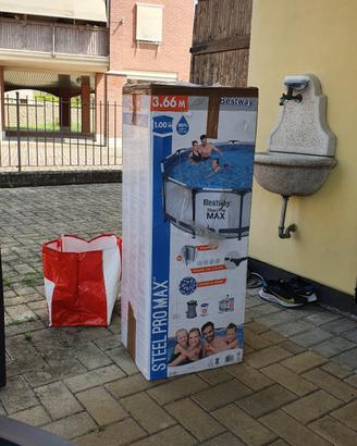  piscina nuova ancora da montare 