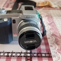 macchina fotografica digitale Minolta