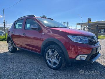 Dacia Sandero Stepway 1.5 Blue dCi 95CV 15th Anniv