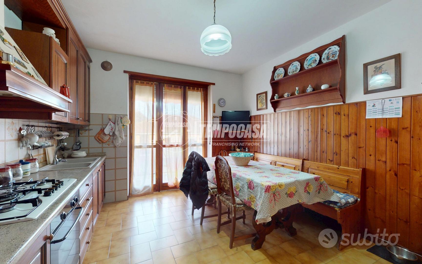Apartment in Santa Vittoria d'Alba, Cinzano - Altro
