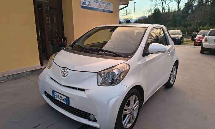 TOYOTA IQ 1.3 98 CV