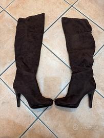 Stovali alti sopra ginocchio  calzata 7M