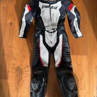 Meravigliosa tuta da moto donna