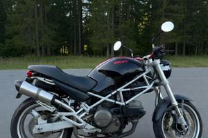 Ducati monster 600 dark patente A2