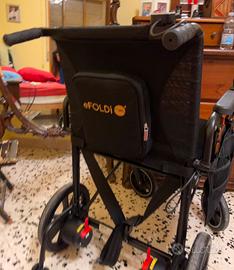 sedia rotelle elettrica per anziani o disabili 