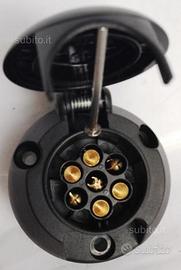 Presa 7 poli che si attacca al gancio di traino