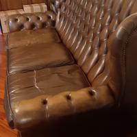 Divano originale Chesterfield modello Monk