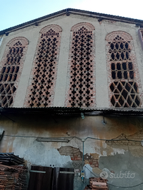 Cascina rustica da ristrutturare