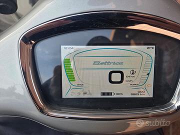 VESPA ELETTRICA 70 Versione MY22