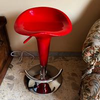 Sgabello Rosso altezza regolabile