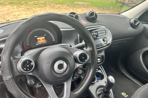SMART FOUR FOUR