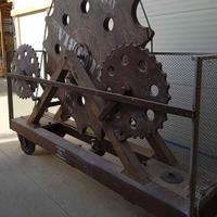 ingranaggio gigante scenografico 