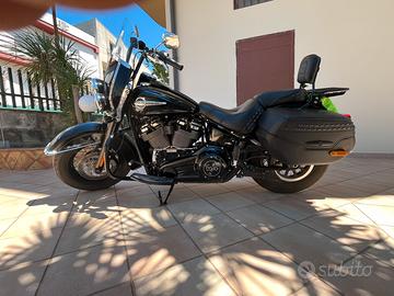 Harley davidson Heritage softail classic 114