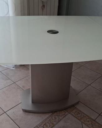 Tavolo allungabile in vetro temperato