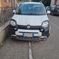 Fist Panda Cross 4x4