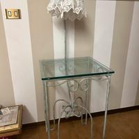 Mobile ferro battuto