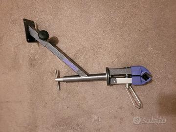 Pinza per manutenzione bicicletta