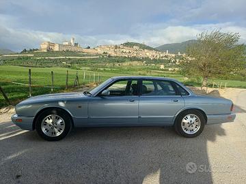 jaguar x300 xj6 executive 3.2