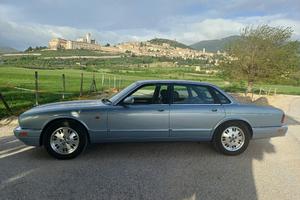 jaguar x300 xj6 executive 3.2