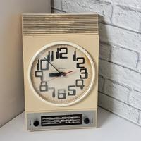 radio orologio  Artime anni 60
.