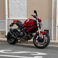 Ducati Monster 1100 EVO