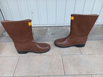 STIVALONI IMPERMEABILI PER PIOGGIA