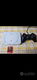 PlayStation 1 con giochi 
