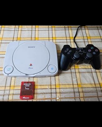 PlayStation 1 con giochi 