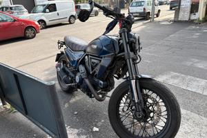 Ducati Scrambler nightshift 2023