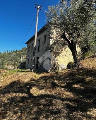 RUSTICO A MONTE SAN GIOVANNI CAMPANO
