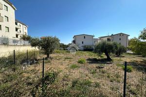 TER. RESIDENZIALE A TREBISACCE