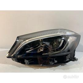 Mercedes A W176 LCI Faro LED L - 13409