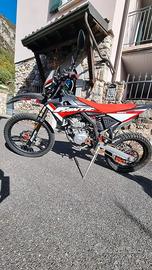 moto FANTIC ENDURO