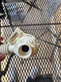 pompa di scarico lavastoviglie Smeg Mod. LSP 1449