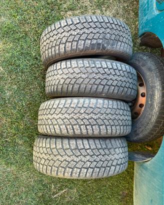 Pneumatici m+s 185/60/r14 82T