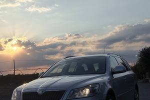 🚗 Skoda Octavia Wagon 2.0 TDI 4x4 Elegance (2010)