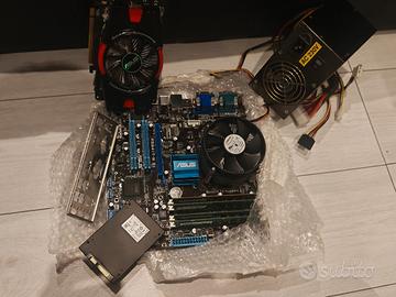 PC build con CPU,RAM,vga,mainboard,alimentatore