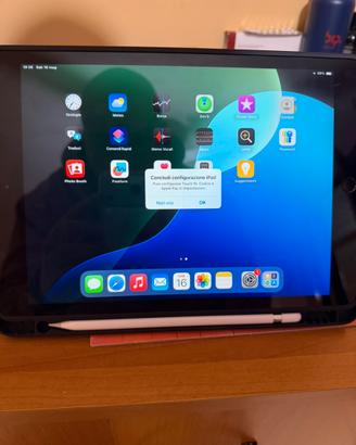 iPad 7th gen 32gb + Apple pencil + cover