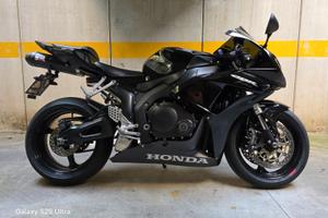 Honda CBR 1000 rr - 2006