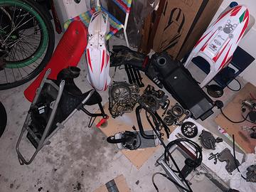 Pezzi di ricambio Fantic 125 4t 2019