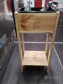 mobiletto porta ghiaccio in legno pian delle vigne
