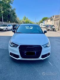 AUDI A1 SPORTBACK - MODELLO S LINE- 1.6 TDI