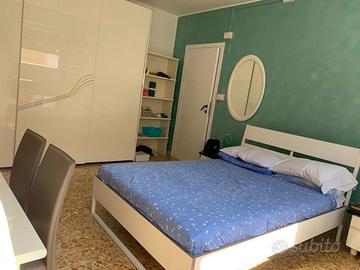 Stanza matrimoniale zona Tiburtina