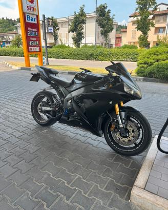 Yamaha R1 2006