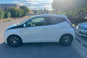 Toyota aygo 1.0 5 porte Active