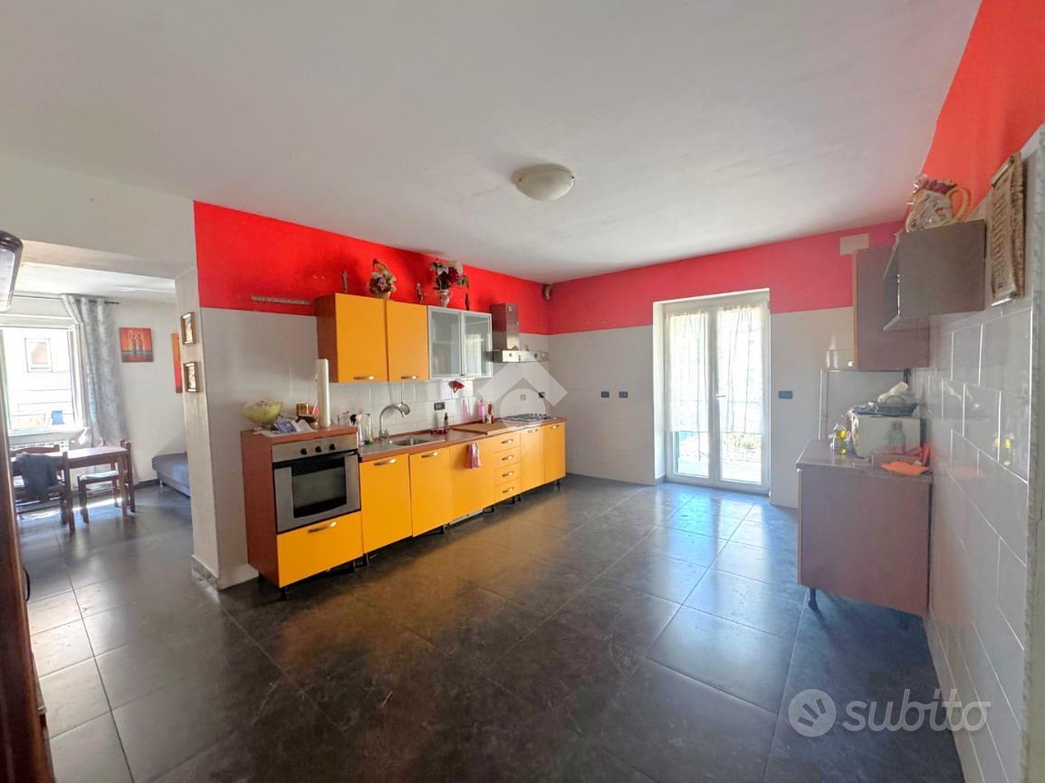 Appartamento – Genova, Prione, Val Polcevera - Vista 3