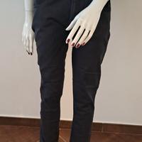 Jeanseria nera donna 